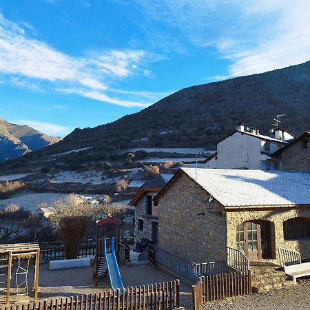 Casa Rural La Comella Tirvia Exterior foto